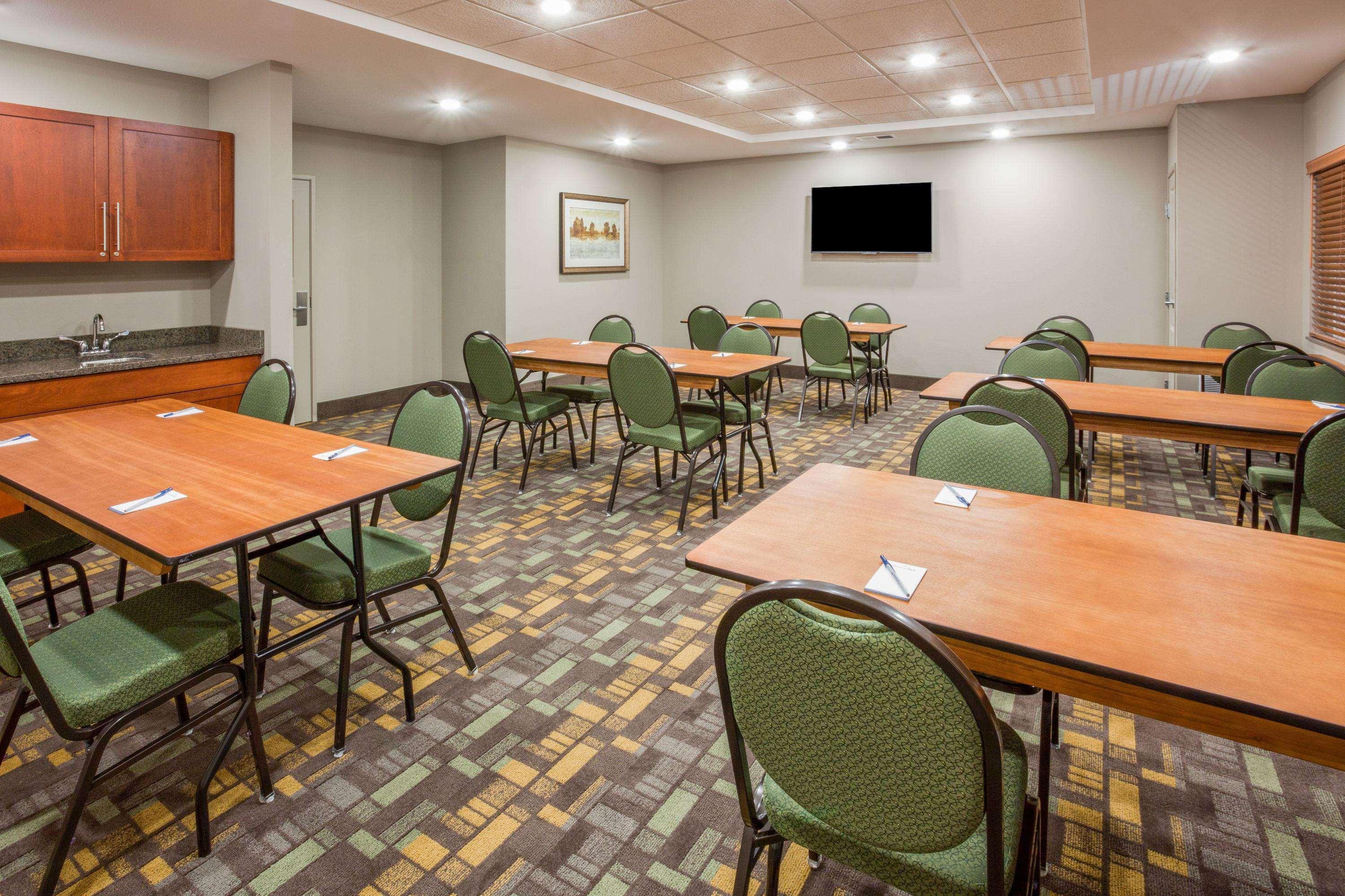Americinn By Wyndham Sibley Экстерьер фото